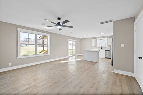 17 Echo Ridge, Oak Grove, KY 42262