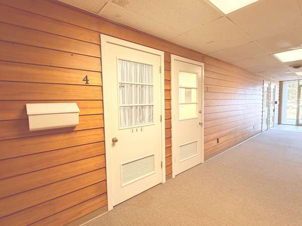 311 N Jackson St Units 3 & 4, Tullahoma, TN 37388