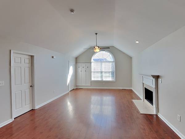 1721 Stephenson Ln, Spring Hill, TN 37174