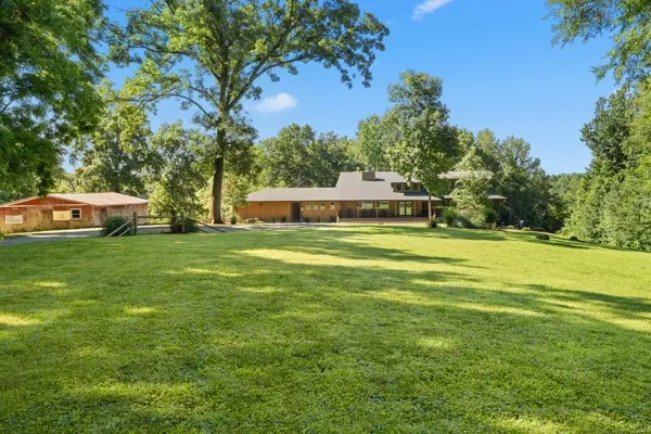 2900 Tanyard Hill Rd, Lynchburg, TN 37352