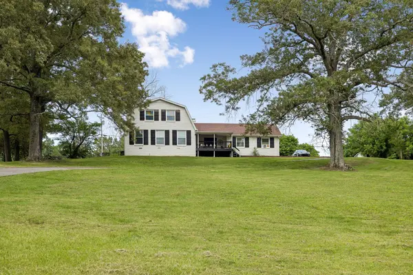 1733 Belotes Ferry Rd, Lebanon, TN 37087