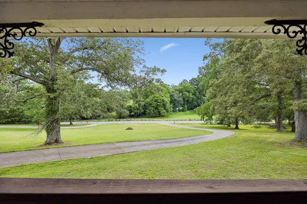 1733 Belotes Ferry Rd, Lebanon, TN 37087