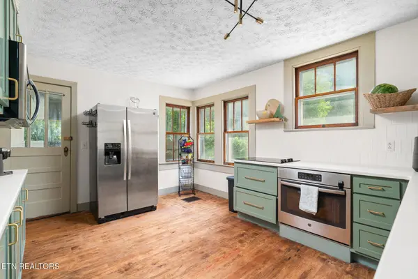 7724 Hodges Ferry Road, Knoxville, TN 37920