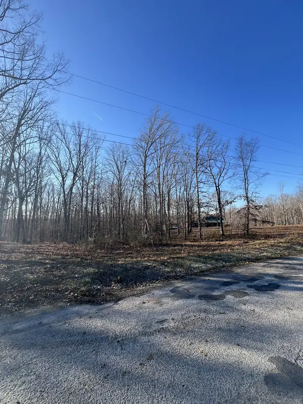 151 Kimberly Rd, Hohenwald, TN 38462
