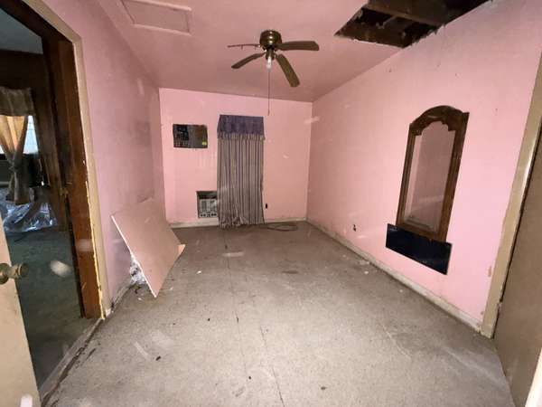 105 Liberty St, Hopkinsville, KY 42240