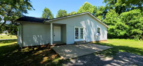 1485 Nichols Dr #B, Clarksville, TN 37042