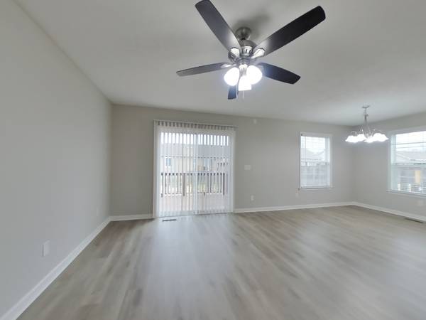 1820 Elizabeth Ln, Columbia, TN 38401