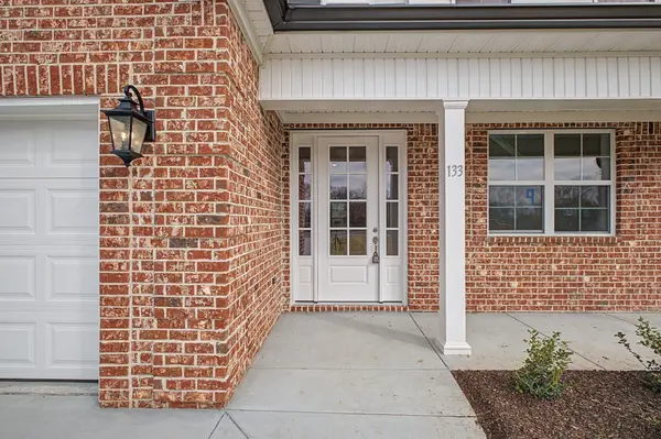 133 Traveller Ln, La Vergne, TN 37086
