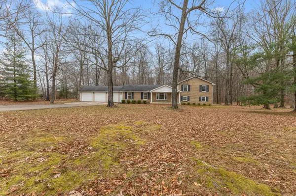 698 Houston Fielder Rd, Clarksville, TN 37043