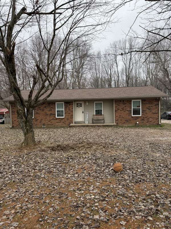 132 Wind Curve Cir, Lafayette, TN 37083