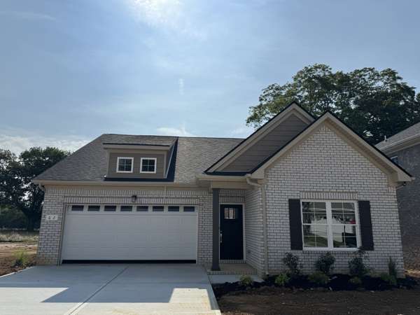 8 Laurel View St, Manchester, TN 37355