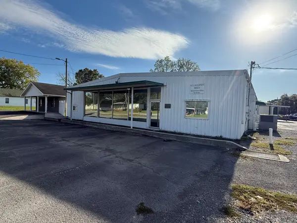 704 S Washington St, Tullahoma, TN 37388