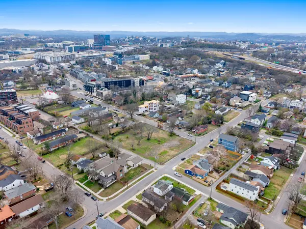 730 27th Ave #N, Nashville, TN 37208