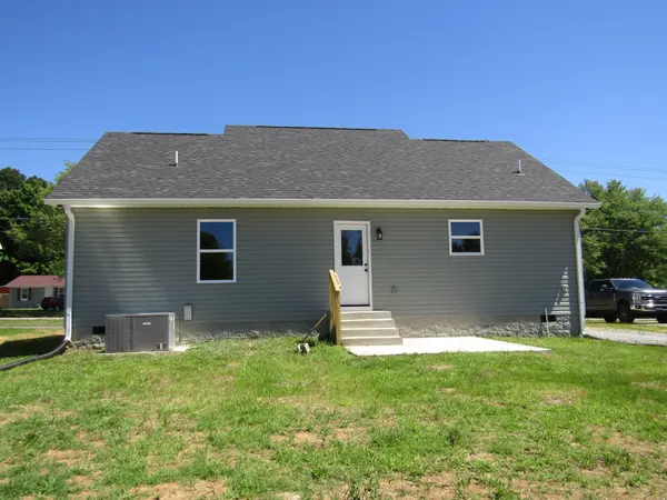 500 Crescent Factory Rd, Lawrenceburg, TN 38464