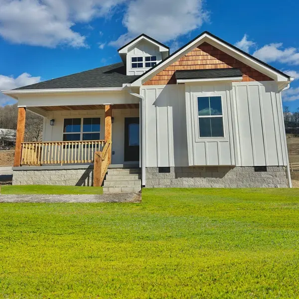 9728 Campbellsville Rd, Pulaski, TN 38478