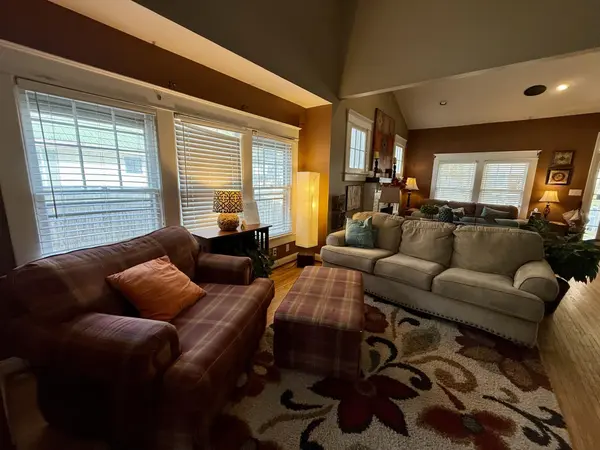 1307 Hixson Pike, Chattanooga, TN 37405