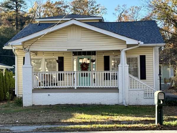 1307 Hixson Pike, Chattanooga, TN 37405