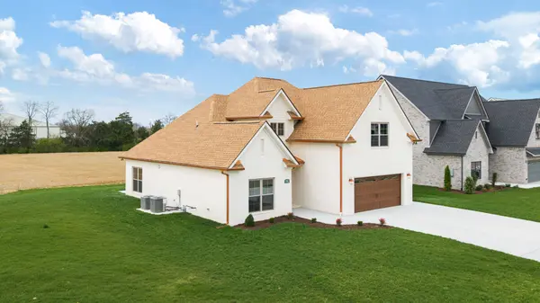 5552 Sinclair St, Murfreesboro, TN 37127