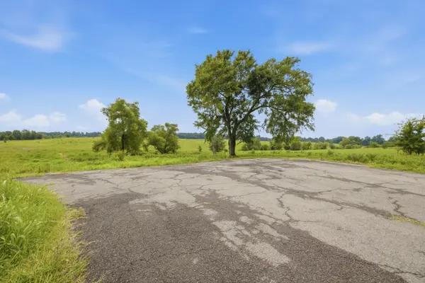 46 Caps rd, Indian Mound, TN 37079