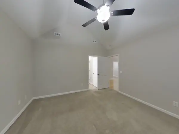 2108 Montgomery Ln, La Vergne, TN 37086