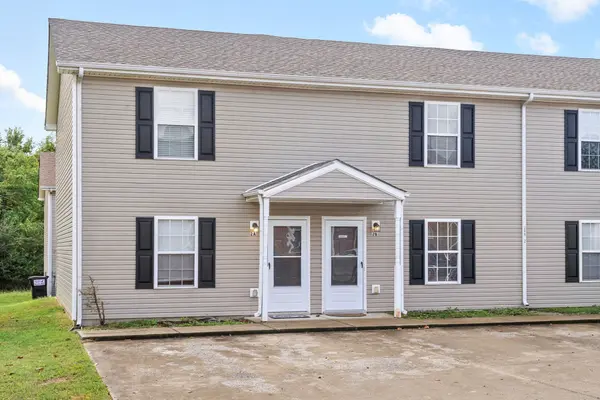 249 Executive Ave #B, Clarksville, TN 37042