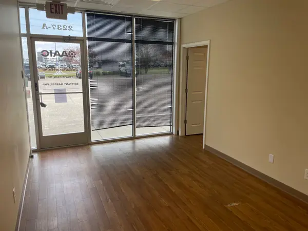 2237A Lowes Dr #W, Clarksville, TN 37040