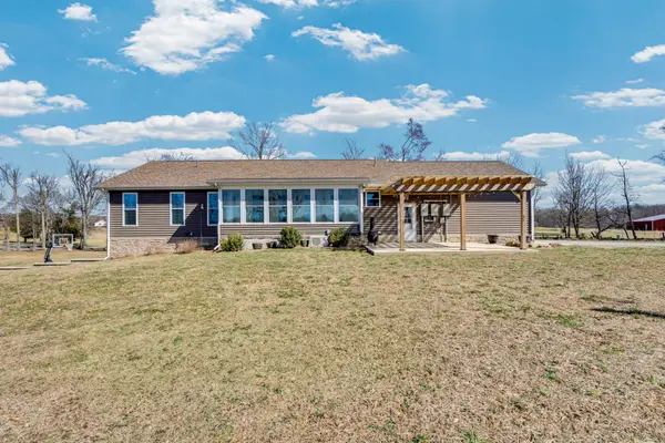 126 Dial Ln, Rickman, TN 38580