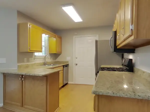 712 Paige Ct, Columbia, TN 38401
