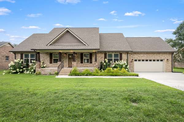 105 CUMBERLAND CT, Tullahoma, TN 37388