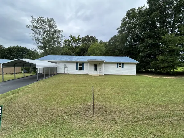 1026 Tom White Rd, Big Sandy, TN 38221
