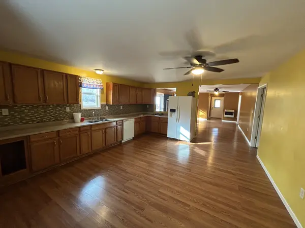 1026 Tom White Rd, Big Sandy, TN 38221