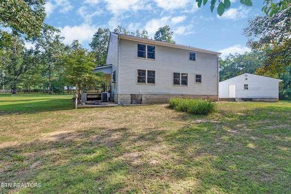166 Hatler Rd, Crossville, TN 38555