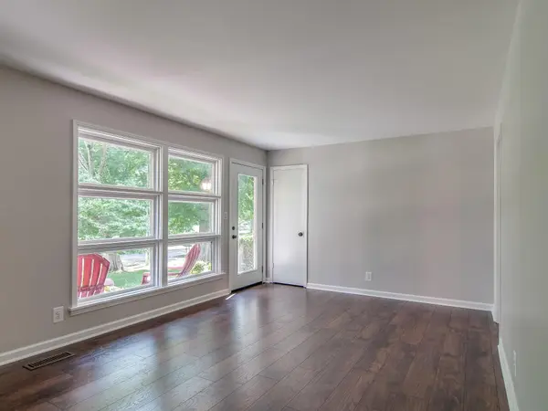 202 Pleasant Dr, Columbia, TN 38401