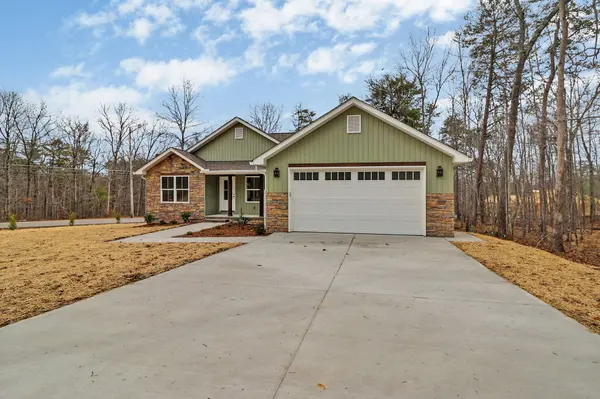 154 Adler Ln, Crossville, TN 38558