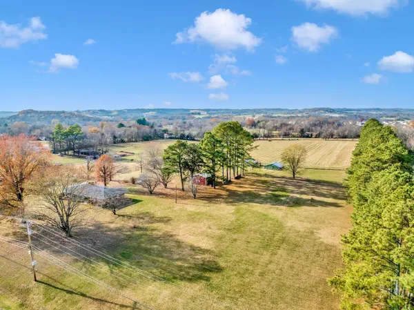 2345 Nashville Hwy, Columbia, TN 38401
