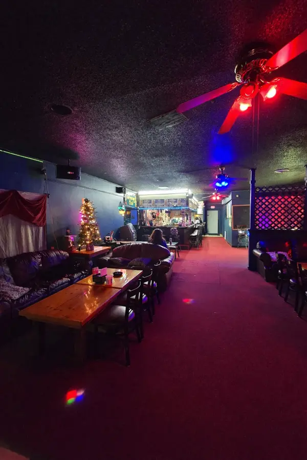 2647 Fort Campbell Blvd, Clarksville, TN 37042