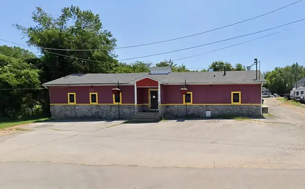 2647 Fort Campbell Blvd, Clarksville, TN 37042