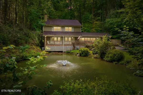 3127 Emerald Springs Loop, Sevierville, TN 37862