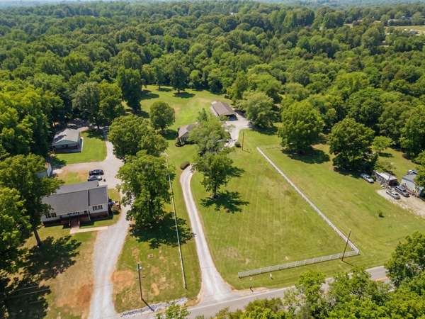 255 Troupe Rd, Shelbyville, TN 37160
