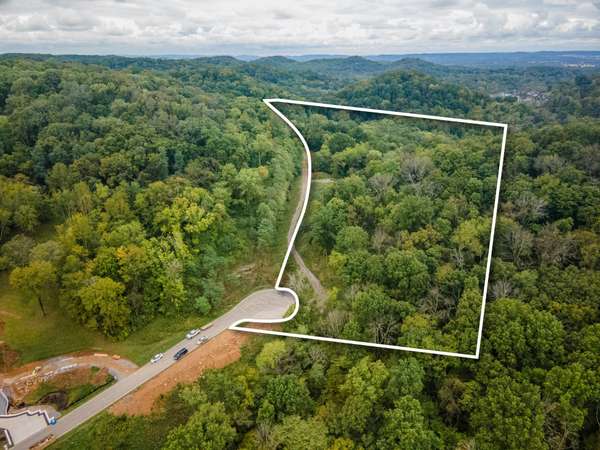 1015 Cartwright Close Dr, Brentwood, TN 37027