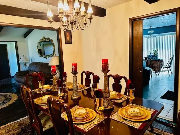 4218 Eatons Creek Rd, Nashville, TN 37218