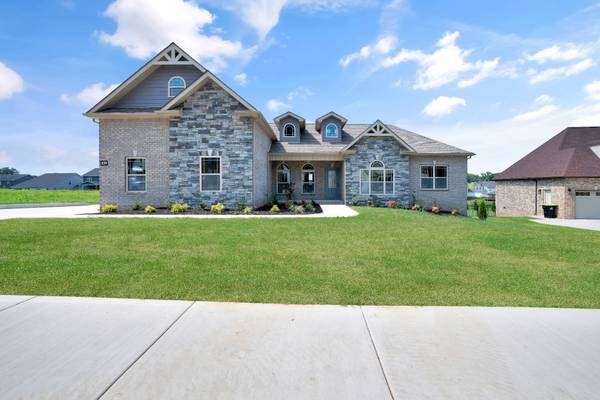 839 Shady Bluff Trail, Clarksville, TN 37043