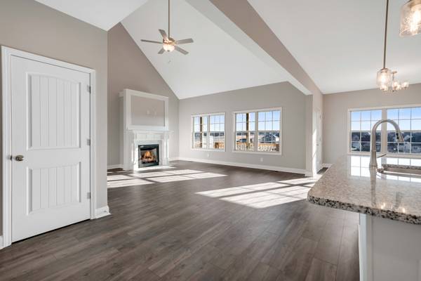 851 Shady Bluff Trail, Clarksville, TN 37043
