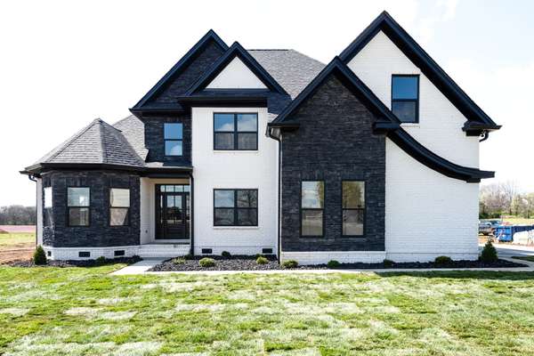 197 Creekside Dr, Lewisburg, TN 37091