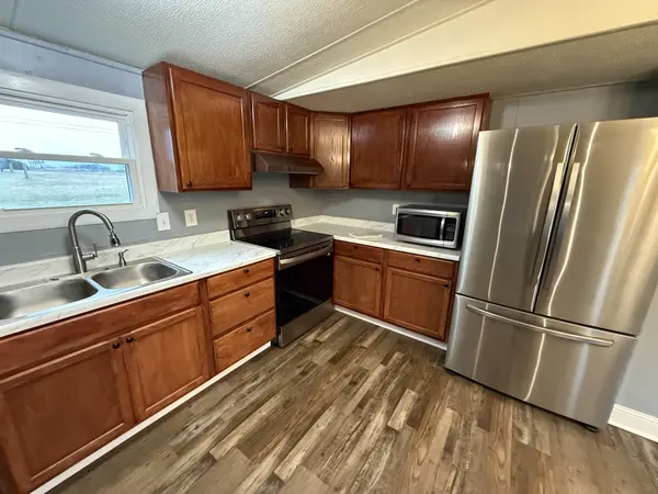 17 Partin Place Ln, Hillsboro, TN 37342