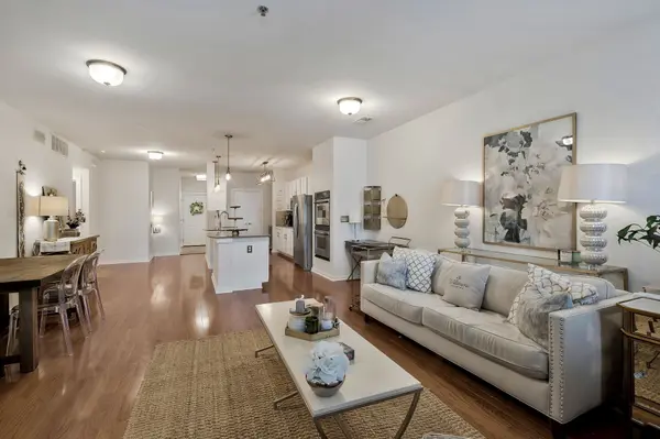 1803 Broadway #201, Nashville, TN 37203