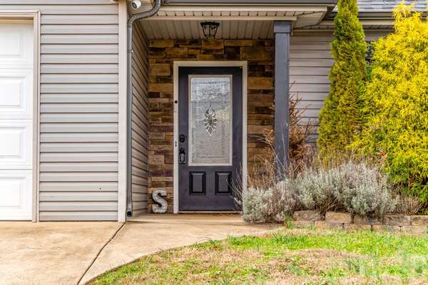 1313 Freedom Dr, Clarksville, TN 37042