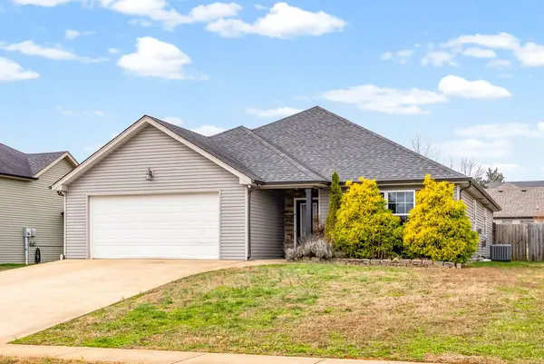 1313 Freedom Dr, Clarksville, TN 37042