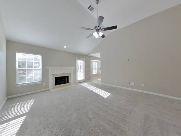 3505 Flora Dr, Spring Hill, TN 37174
