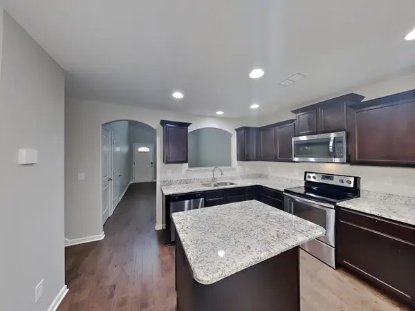 1093 Neeleys Bnd, Spring Hill, TN 37174